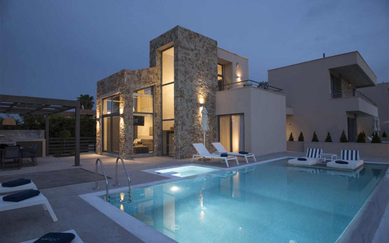 Ocean Villa Calypso with private pool, Pefkohori