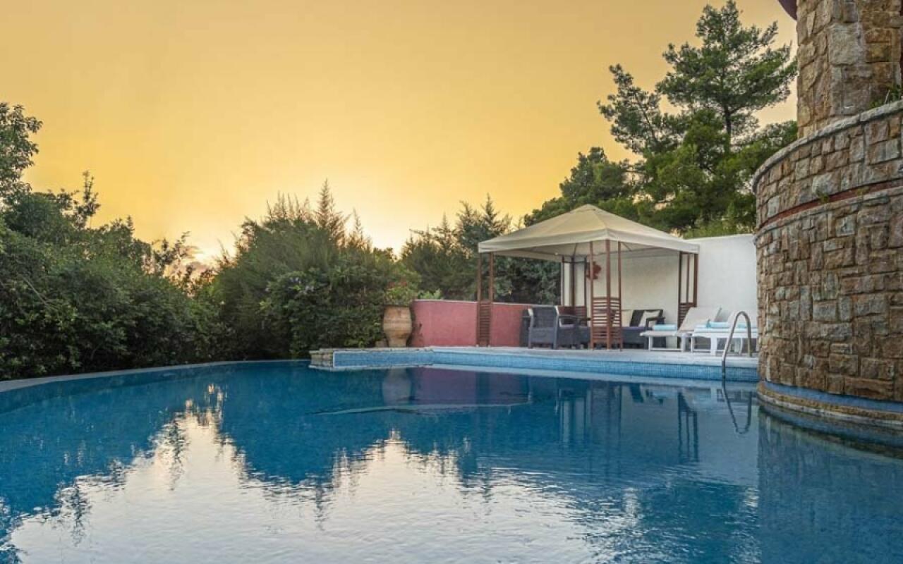 Maria Elena Villas Executive Villa Nepheli, Akti Elias